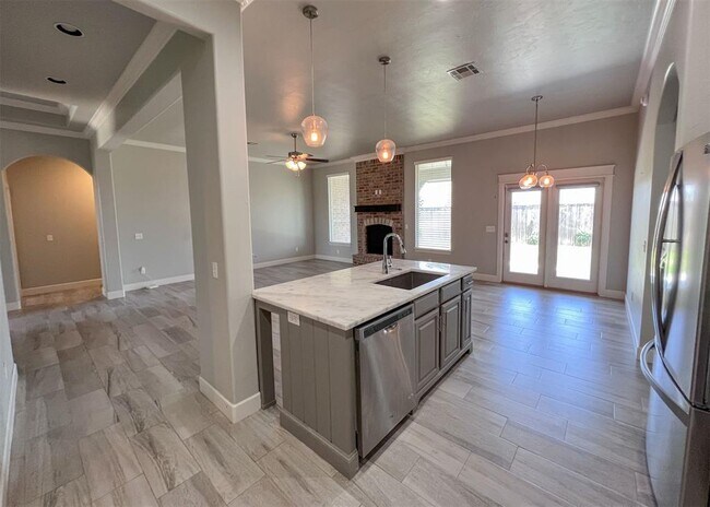 Building Photo - 13601 Cobblestone Curve Rd