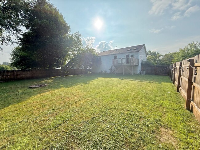 Building Photo - 4 bed house Gananda | HUGE OFFICE | GARAGE...