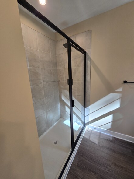 Building Photo - 1900 Enon Sta Dr