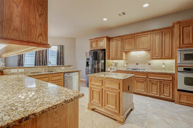 Building Photo - 2226 Arrowwood Trail