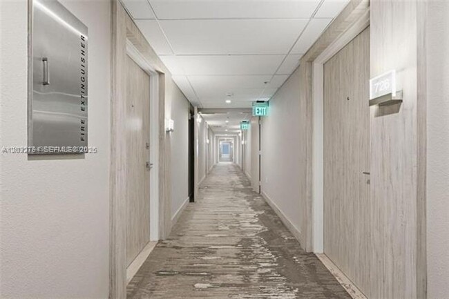 Building Photo - 10275 Collins Ave