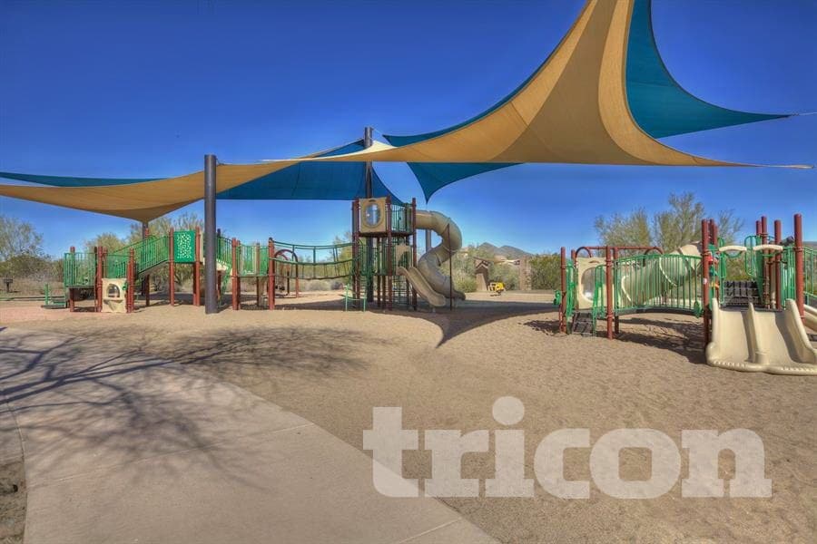 Building Photo - 12509 W Via Dona Rd