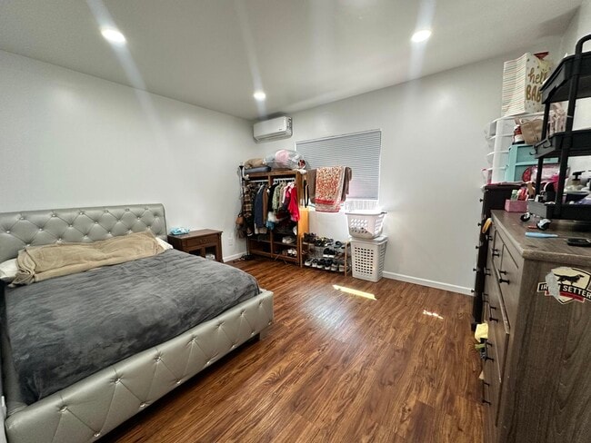 Building Photo - 1779 Laguna St