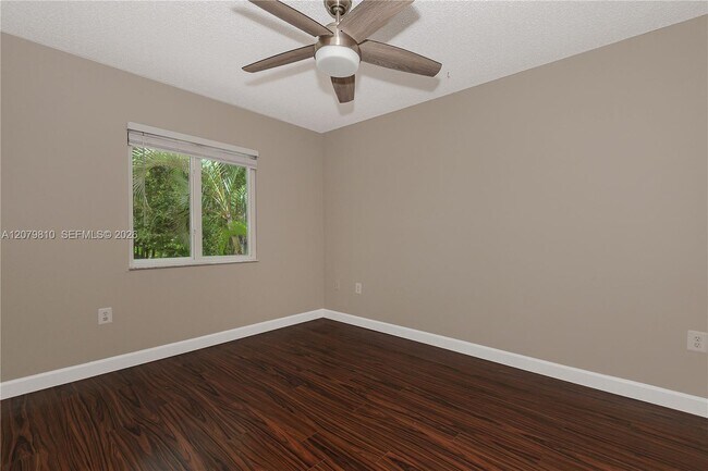 Building Photo - 1397 Harbour Side Dr