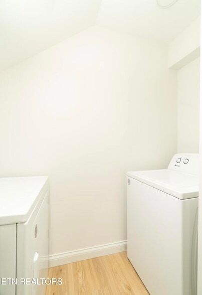 Building Photo - 1623 Francis Rd