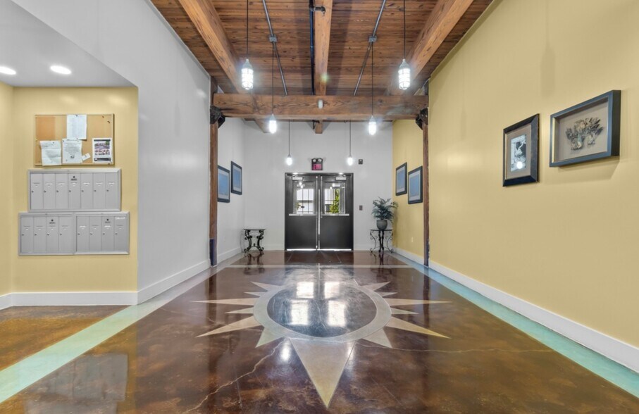 Building Photo - 55 S Harding St
