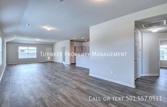 Building Photo - 10500 Darla Ln