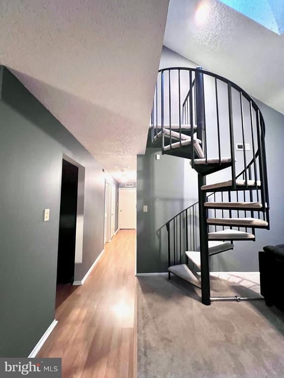 Building Photo - 4204B Aberdeen Dr