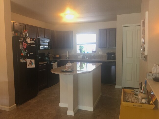 Building Photo - 1417 Lamborn Way