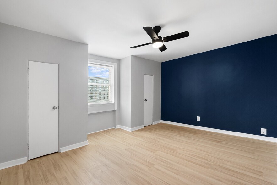 Building Photo - 548 Ridge Ave
