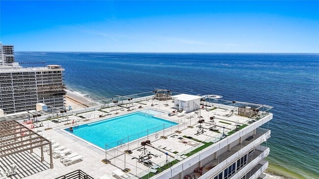 Building Photo - 4020 Galt Ocean Dr