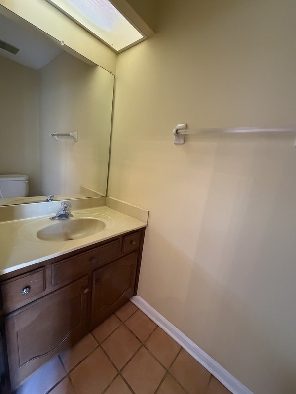 Building Photo - 7156 S Germanwood Ct