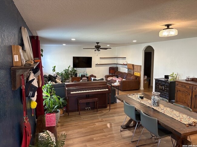 Building Photo - 7319 Turnbow