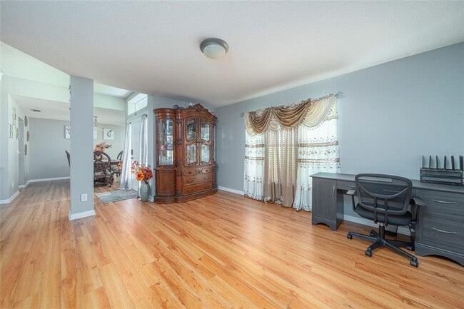 Building Photo - 13718 Colina Ct