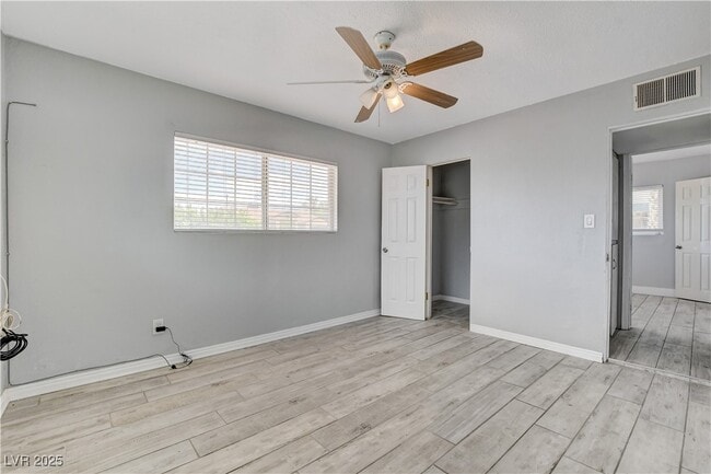 Building Photo - 1809 Linden Ave