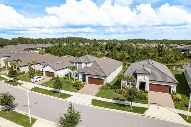 Building Photo - 17026 Shell Bay Dr