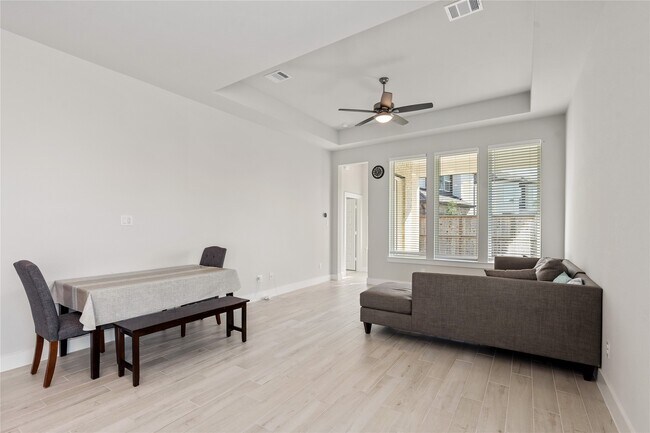 Building Photo - 17623 Azalea Clf Ct