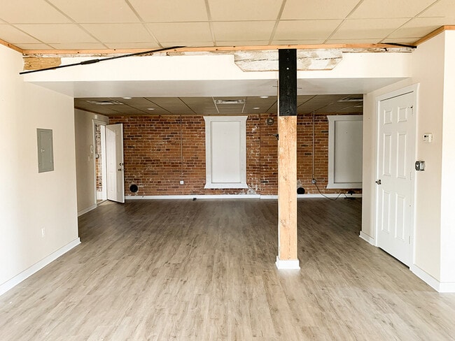 Building Photo - 2699 Guoin St