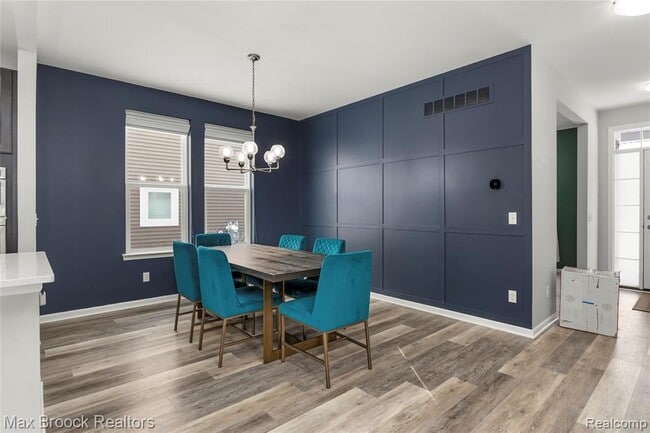 Building Photo - 4211 Kent Rd