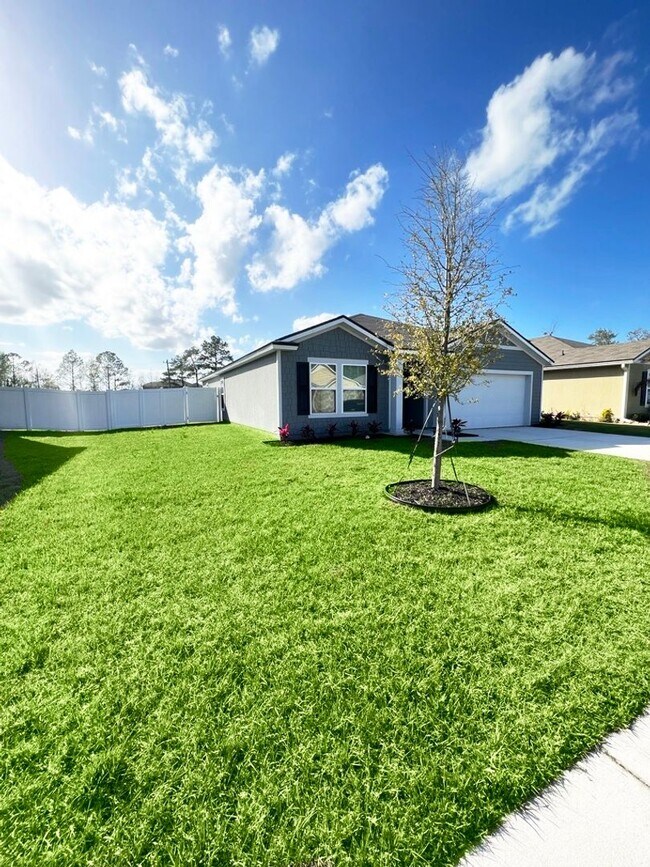 Building Photo - 12024 Sea Grove Pl
