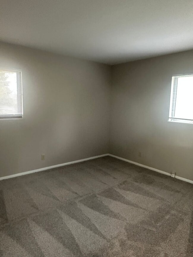 Building Photo - 3 Bedroom Single Family Home in Gahanna