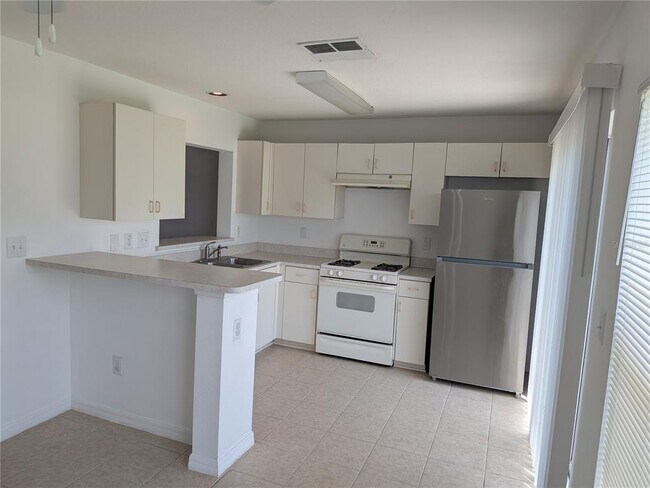 Building Photo - 24606 Victoria Wood Ct