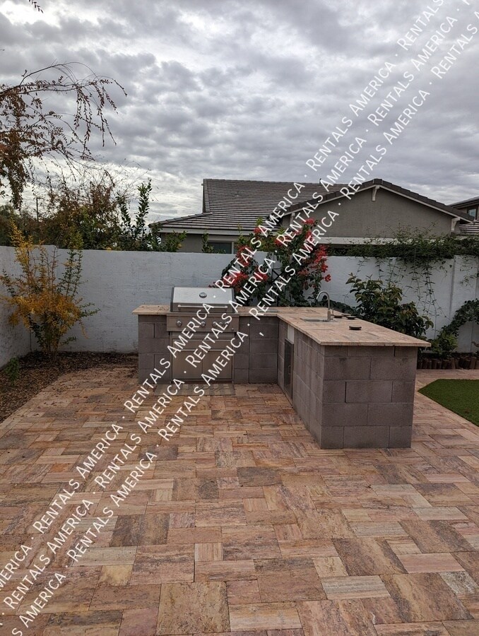 Building Photo - 1391 E Scorpio Pl