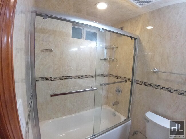 Building Photo - 168 STREET