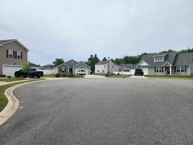 Building Photo - 1300 Arbor Ct