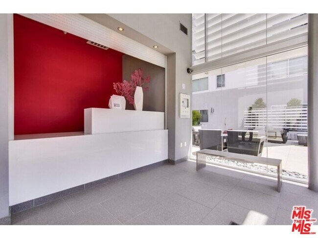 Building Photo - 1700 Sawtelle Blvd