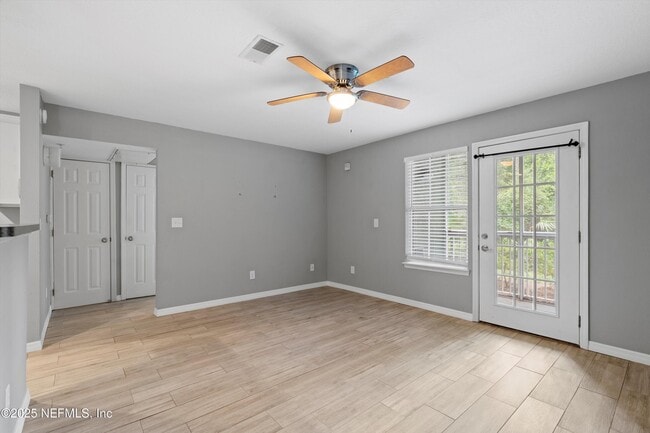 Building Photo - 7701 Timberlin Park Blvd