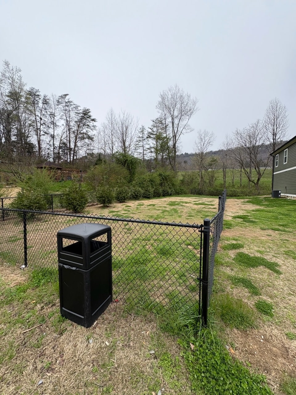 Building Photo - 5546 Stream Ln