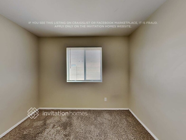 Building Photo - 8807 W Magnolia St