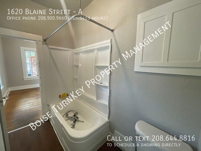 Building Photo - 1620 Blaine St