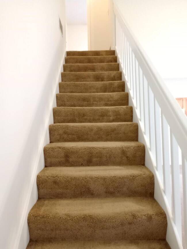 Building Photo - 3501 Delmar Ct