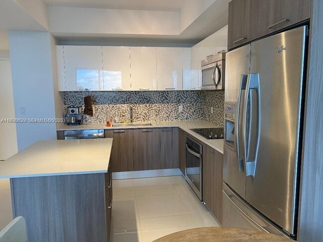 Building Photo - 5300 NW 85th Ave