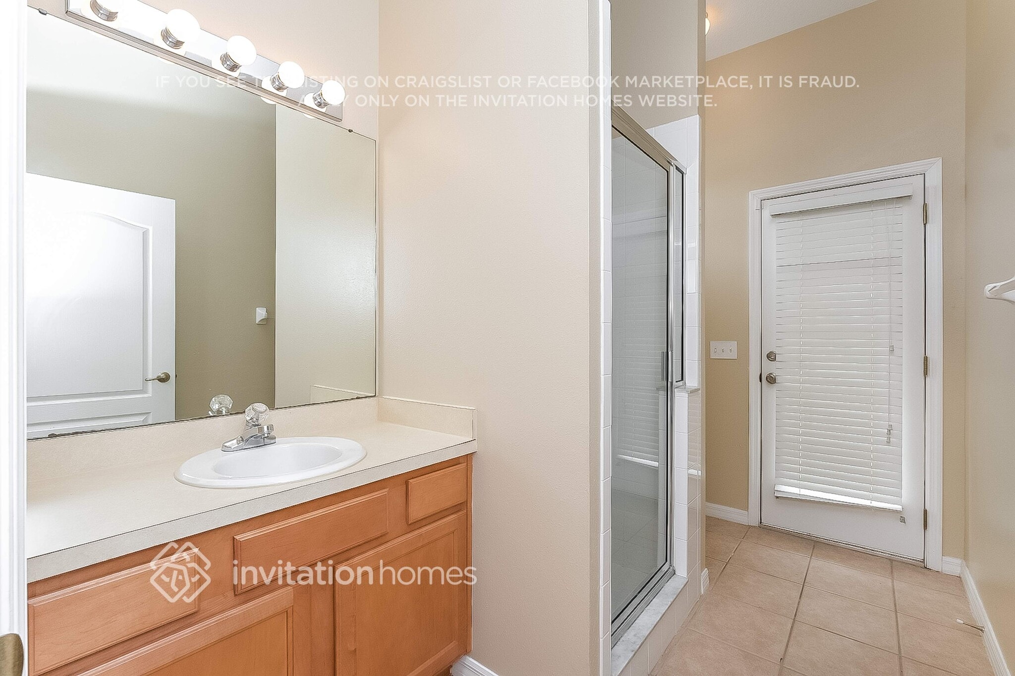 Building Photo - 2620 Abbey Grove Dr