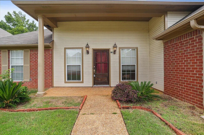 Building Photo - 428 Wildberry Cir