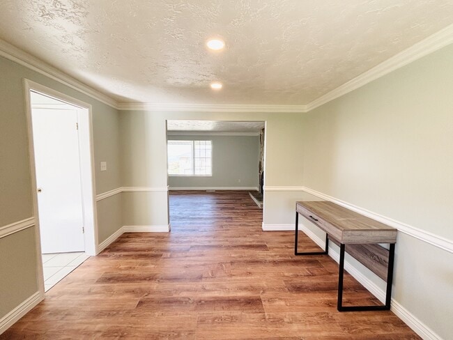 Building Photo - 786 San Simeon Way