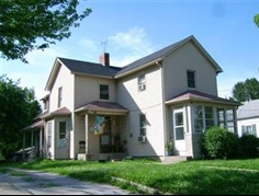 Primary Photo - 842-844 Washington Ave