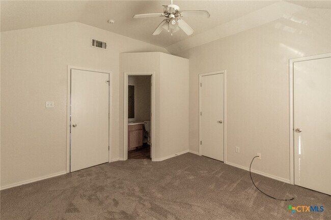 Building Photo - 4101 Gus Dr