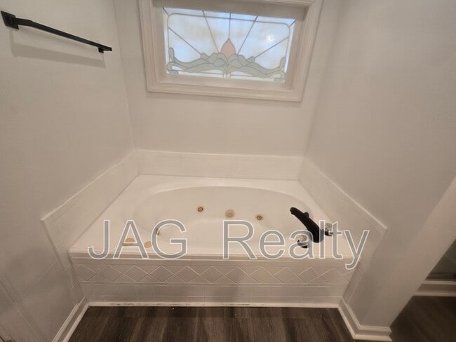 Building Photo - 3004 Honor Ct