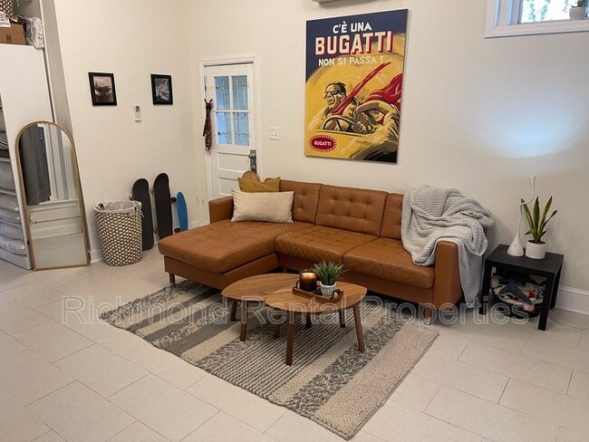 Building Photo - 1603 Hanover Ave