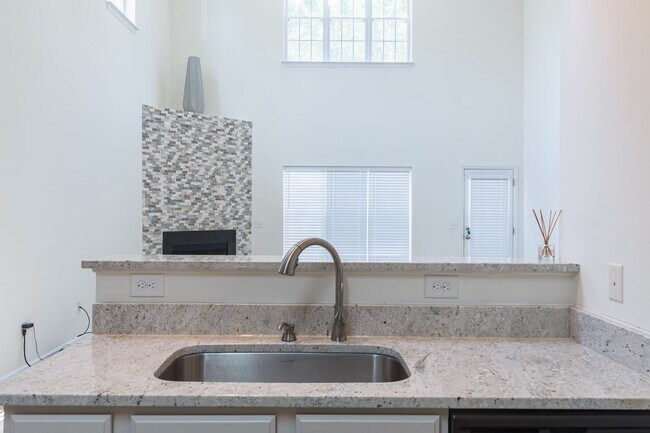Building Photo - 5907 Landerwood Dr
