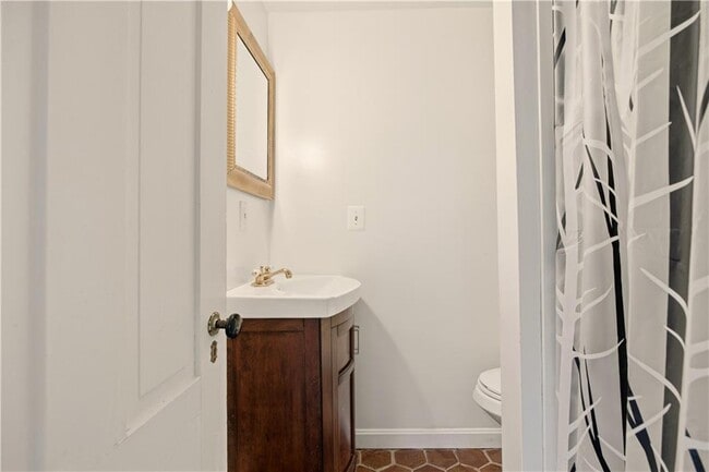 Building Photo - 56 Bateman Ave