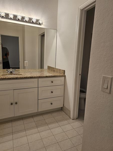 Building Photo - 5845 Eagle Cay Cir
