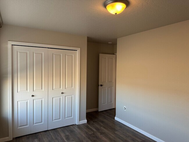 Building Photo - Spacious 3 Bed, 2 Bath in Lolo, MT!!