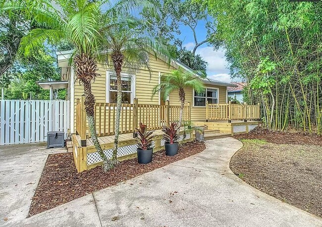 Building Photo - 3109 Johns Pky