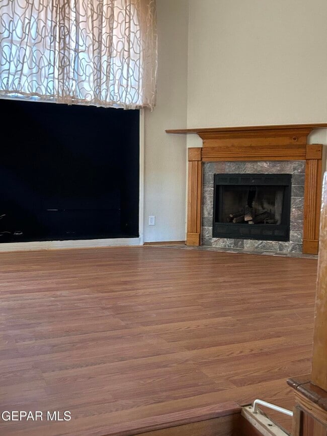 Building Photo - 11300 Lake Nasser Dr