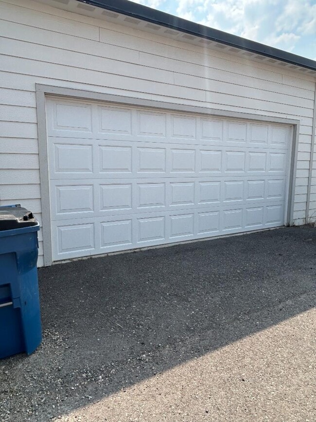Building Photo - 4894A Giada Dr